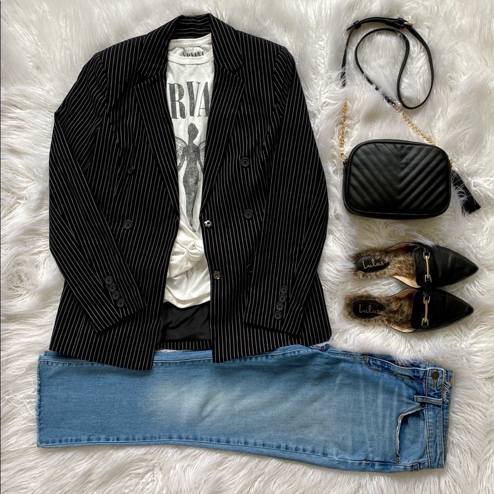 Who what wear pinstripe blazer size medium